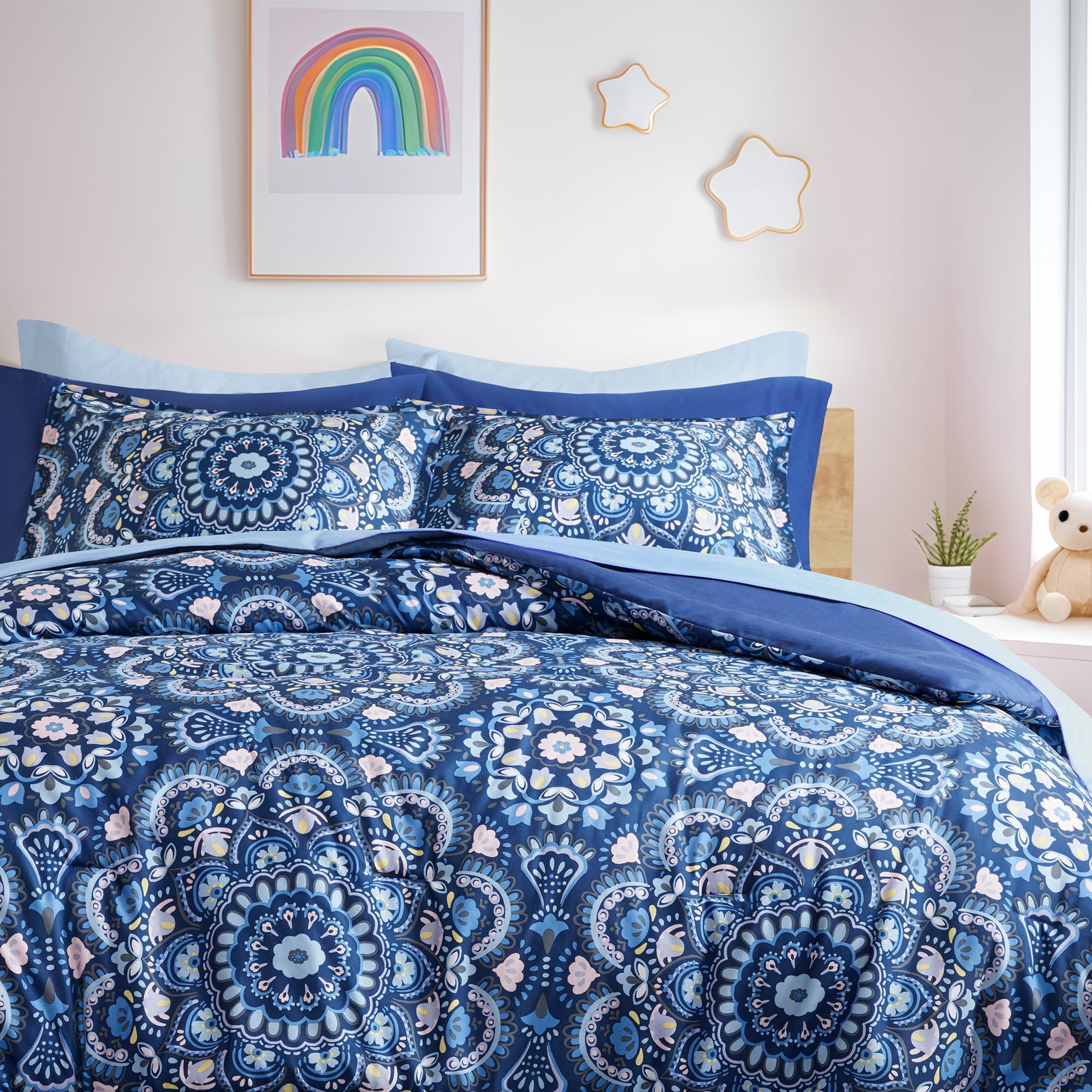 Regency Heights Queen Size Comforter Set, 9-Piece Bed in a Bag Queen, Navy Blue Bedding Comforter Set with Comforter, Flat Sheets, Fitted Sheets with Side Pockets