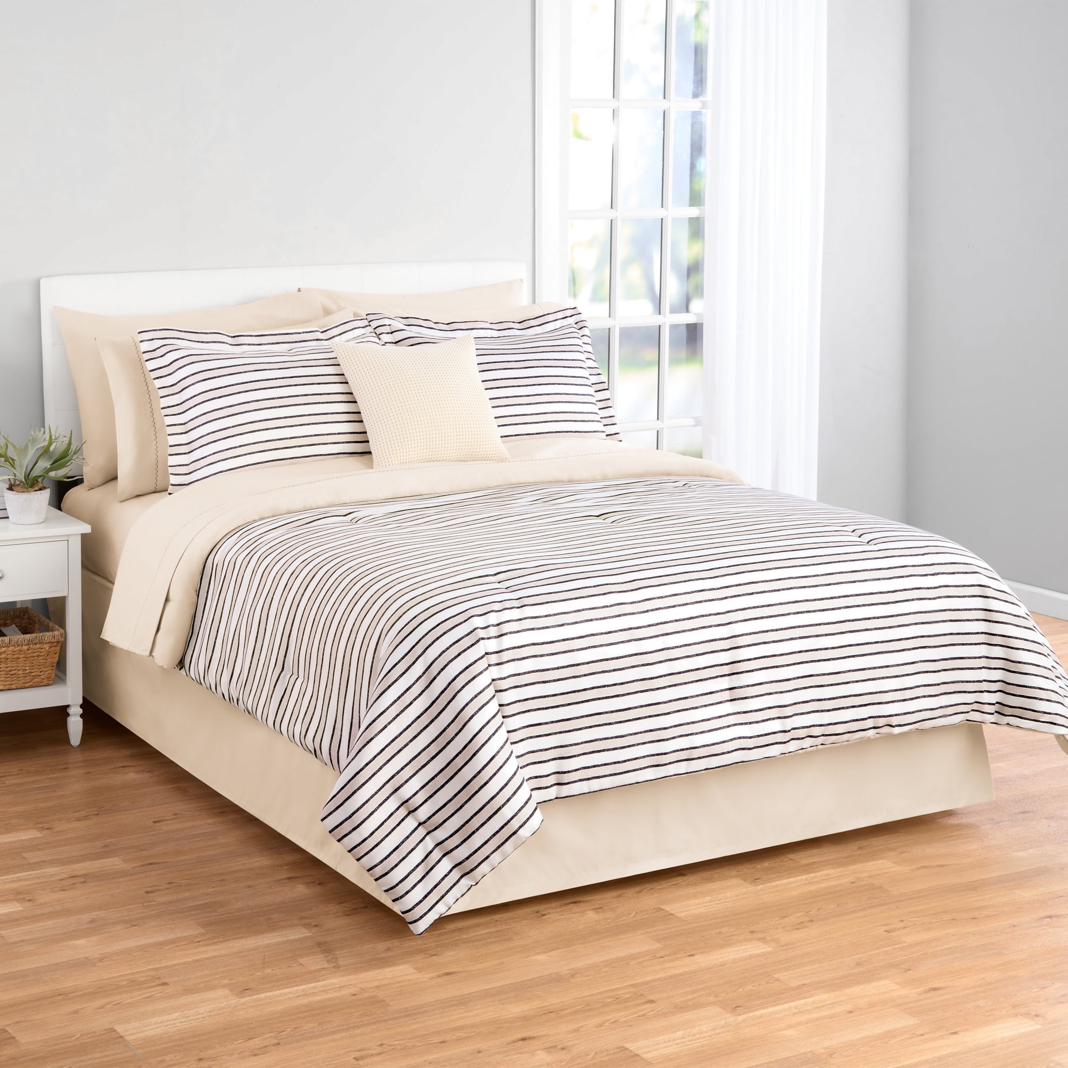 Mainstays 11-Piece Bed in a Bag Comforter Set with Sheets, Cream Ruffle, Queen