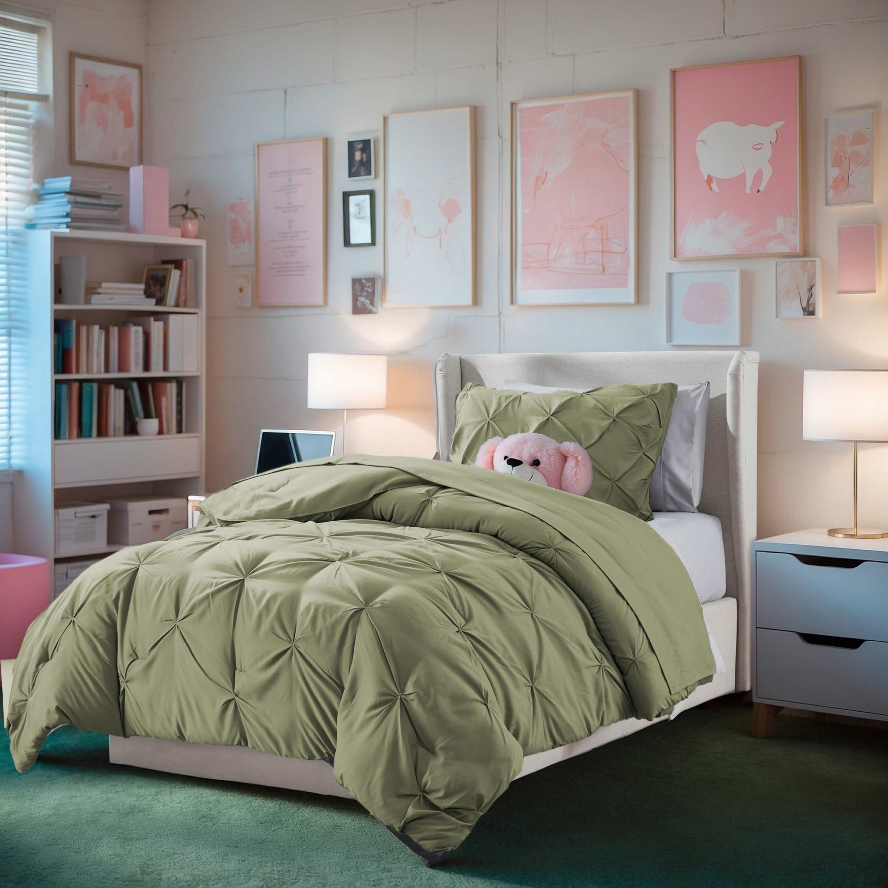 Virtu Queen Comforter Set, 7pc Bed in a Bag, Pleated Bedding Comforter Sets Queen, Gray/Silver